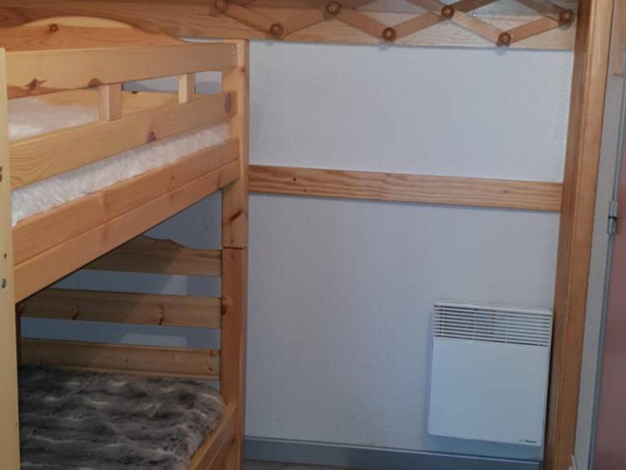 Appartement Centre-Ville 4/6 Pers, 3E Etage, Cuisine Equipee, Parking Gratuit, Linge En Supplement - Fr-1-234-228 Cauterets Exteriör bild